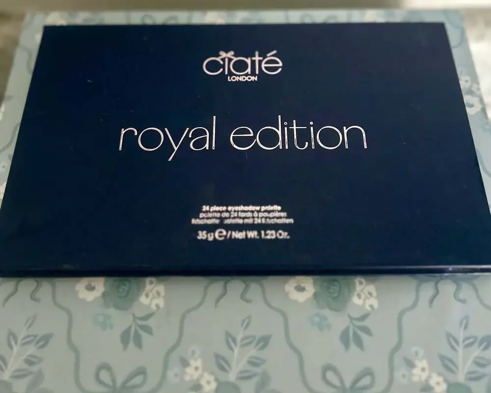 Ciaté London ROYAL EDITION Eyeshadow Palette 24 Shades NEW IN BOX Full Size